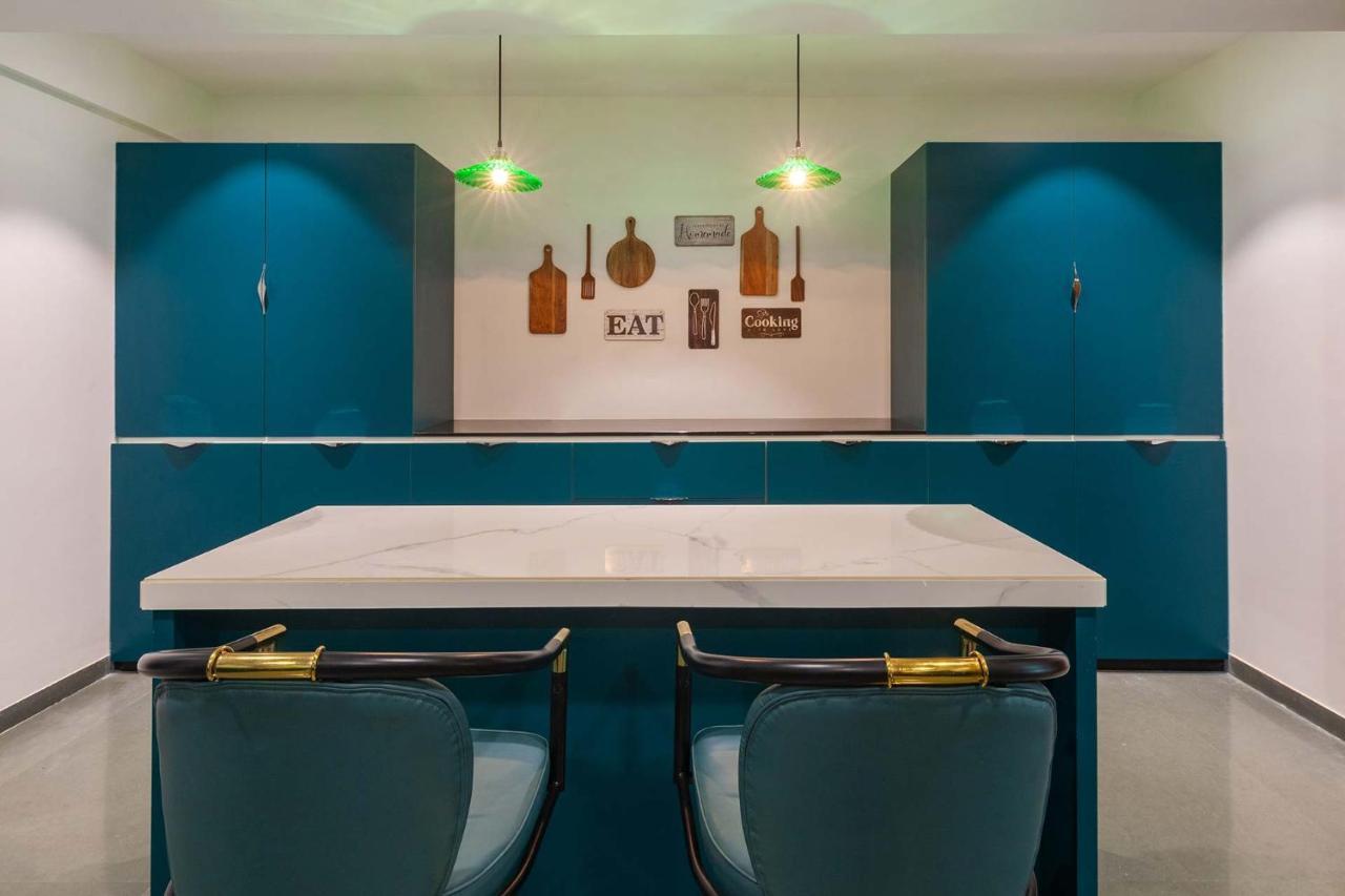 Villa Sereno By Stayvista - An Elegant And Entertaining Retreat Featuring A Swimming Pool, Outdoor Jacuzzi, Modern Interiors, And A Snooker Table Alibag Bagian luar foto