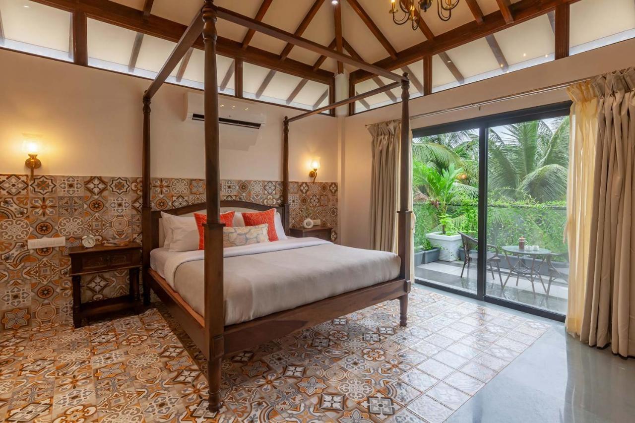Villa Sereno By Stayvista - An Elegant And Entertaining Retreat Featuring A Swimming Pool, Outdoor Jacuzzi, Modern Interiors, And A Snooker Table Alibag Bagian luar foto