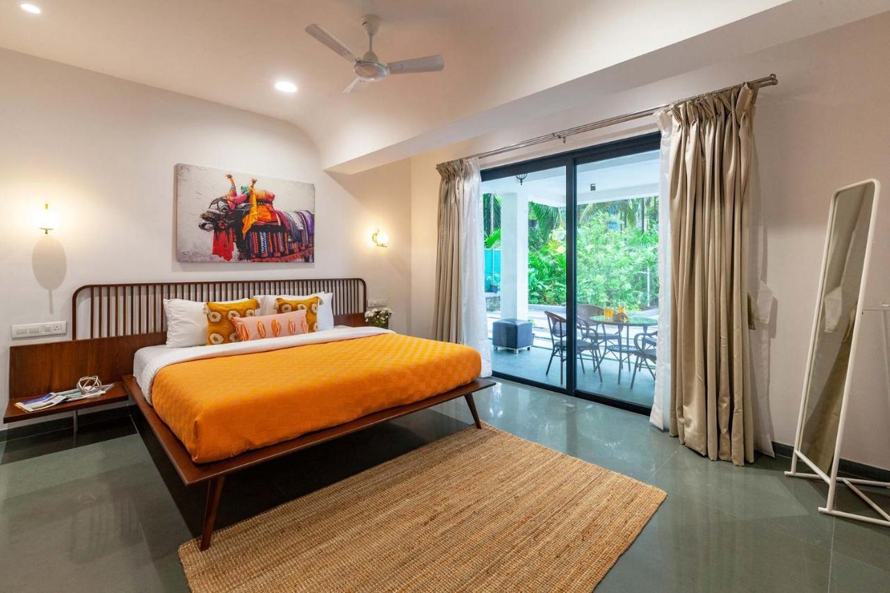 Villa Sereno By Stayvista - An Elegant And Entertaining Retreat Featuring A Swimming Pool, Outdoor Jacuzzi, Modern Interiors, And A Snooker Table Alibag Bagian luar foto