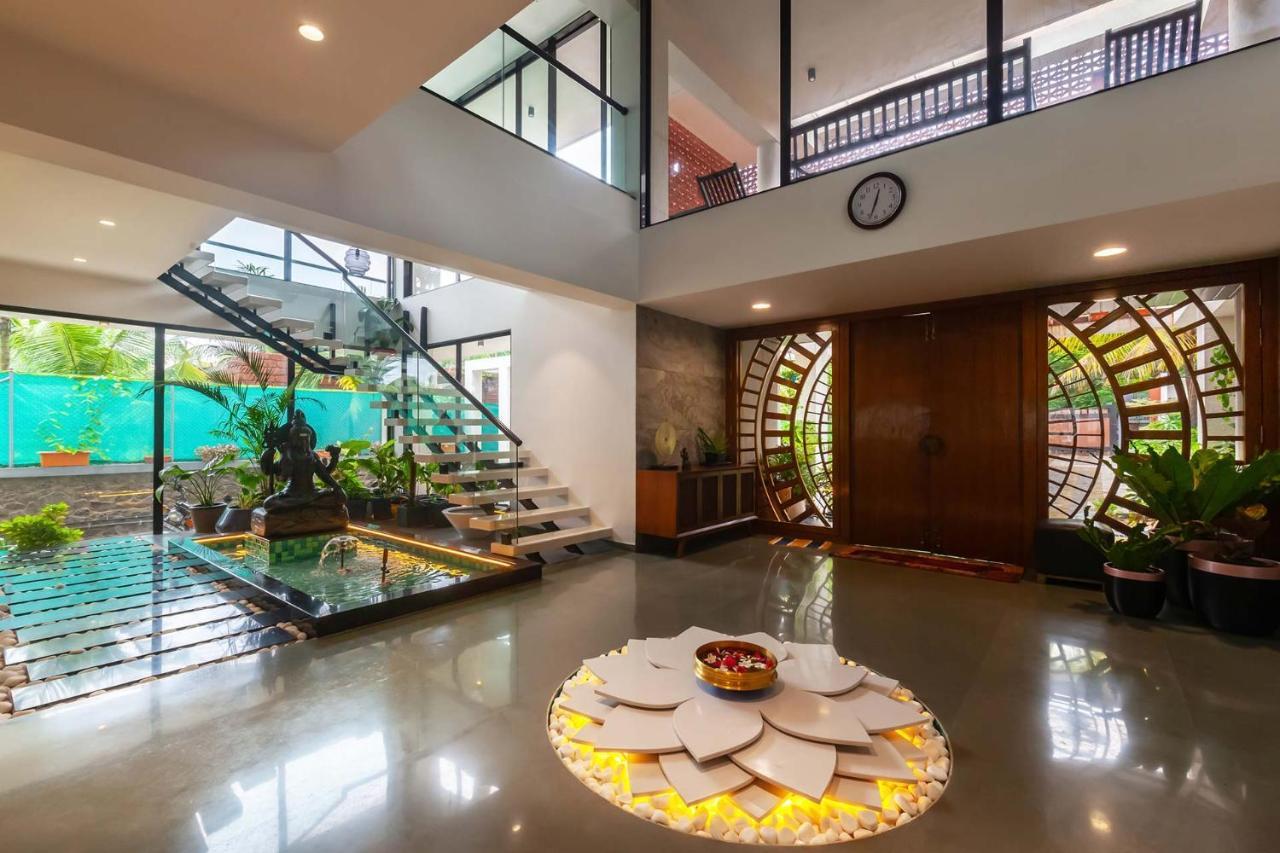 Villa Sereno By Stayvista - An Elegant And Entertaining Retreat Featuring A Swimming Pool, Outdoor Jacuzzi, Modern Interiors, And A Snooker Table Alibag Bagian luar foto
